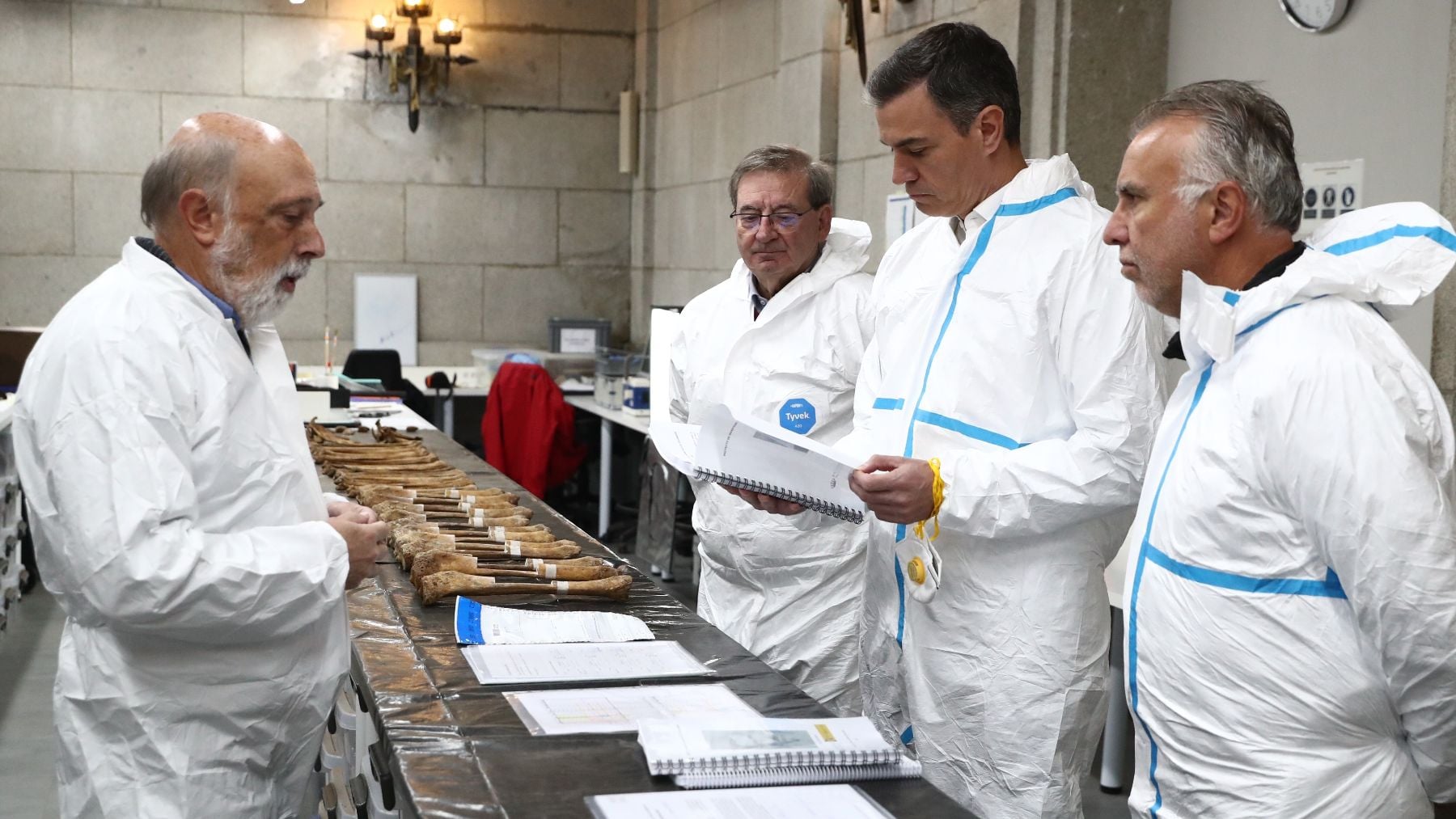 El Gobierno duplicó el gasto en ayudas a las víctimas del franquismo un día después de convocar las elecciones