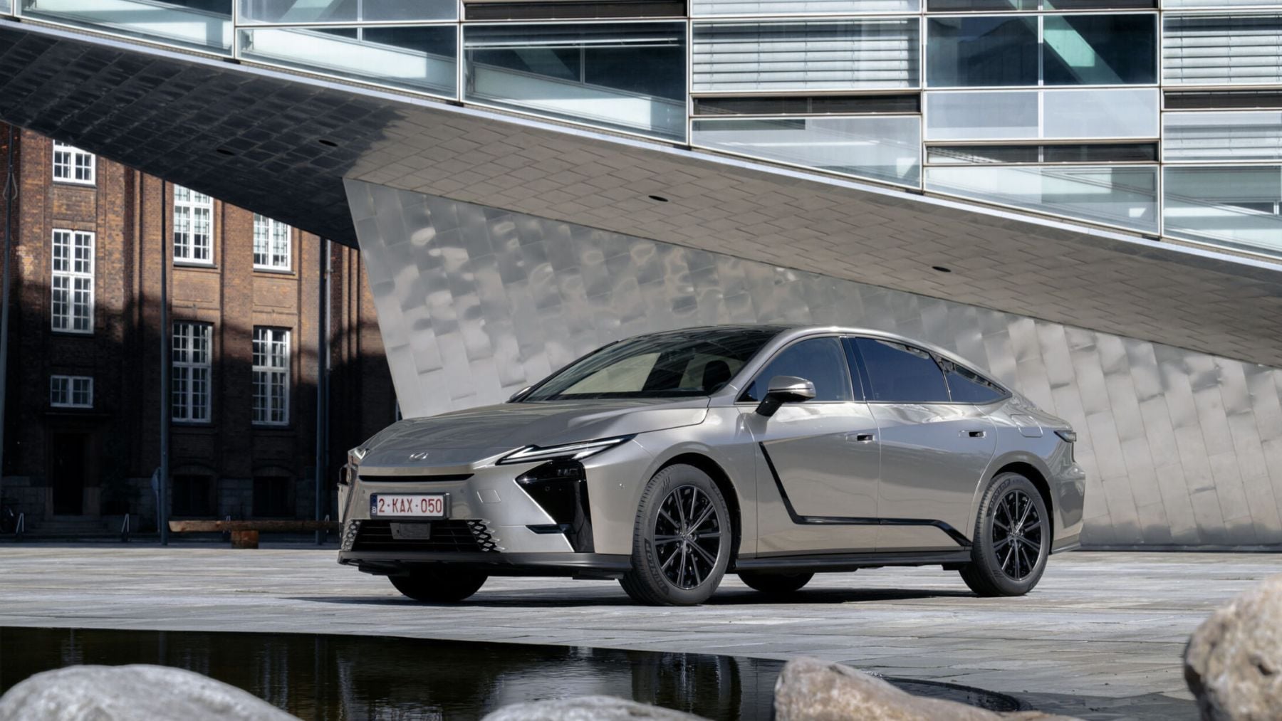 Frontal Lexus ES