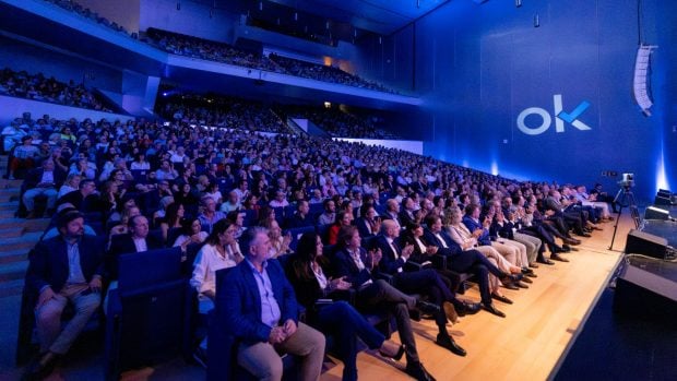El Palacio de Congresos de Palma repleto en el V aniversario de OKBALEARES (Foto: Rubén del Valle)