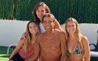 Gustavo Oliva junto a su familia. (Foto: @RRSS)