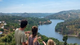 vivir gratis en una finca de Portugal