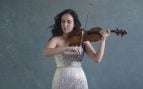 Rebeca Nuez, la violinista con una nueva forma de acercar la música clásica al público del siglo XXI