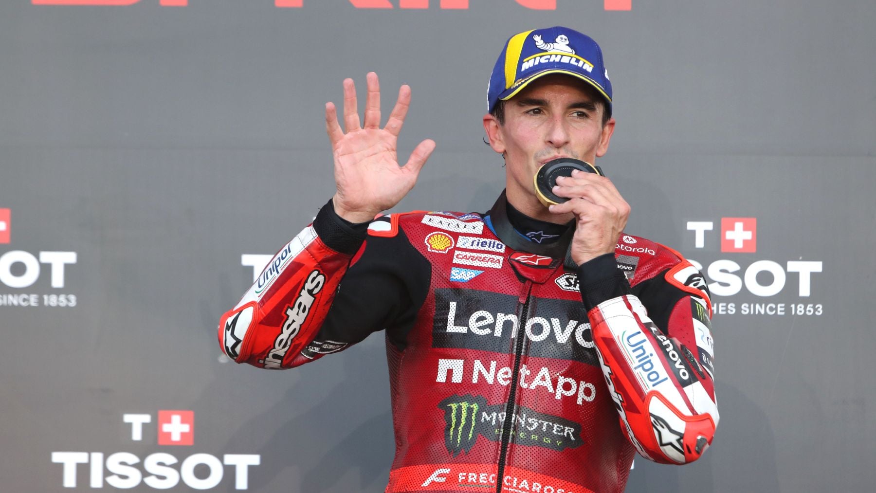 Marc Márquez, muy crítico tras acabar exhausto en la sprint: Lo del podio es inhumano