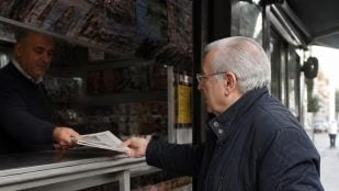 Comprar el periódico