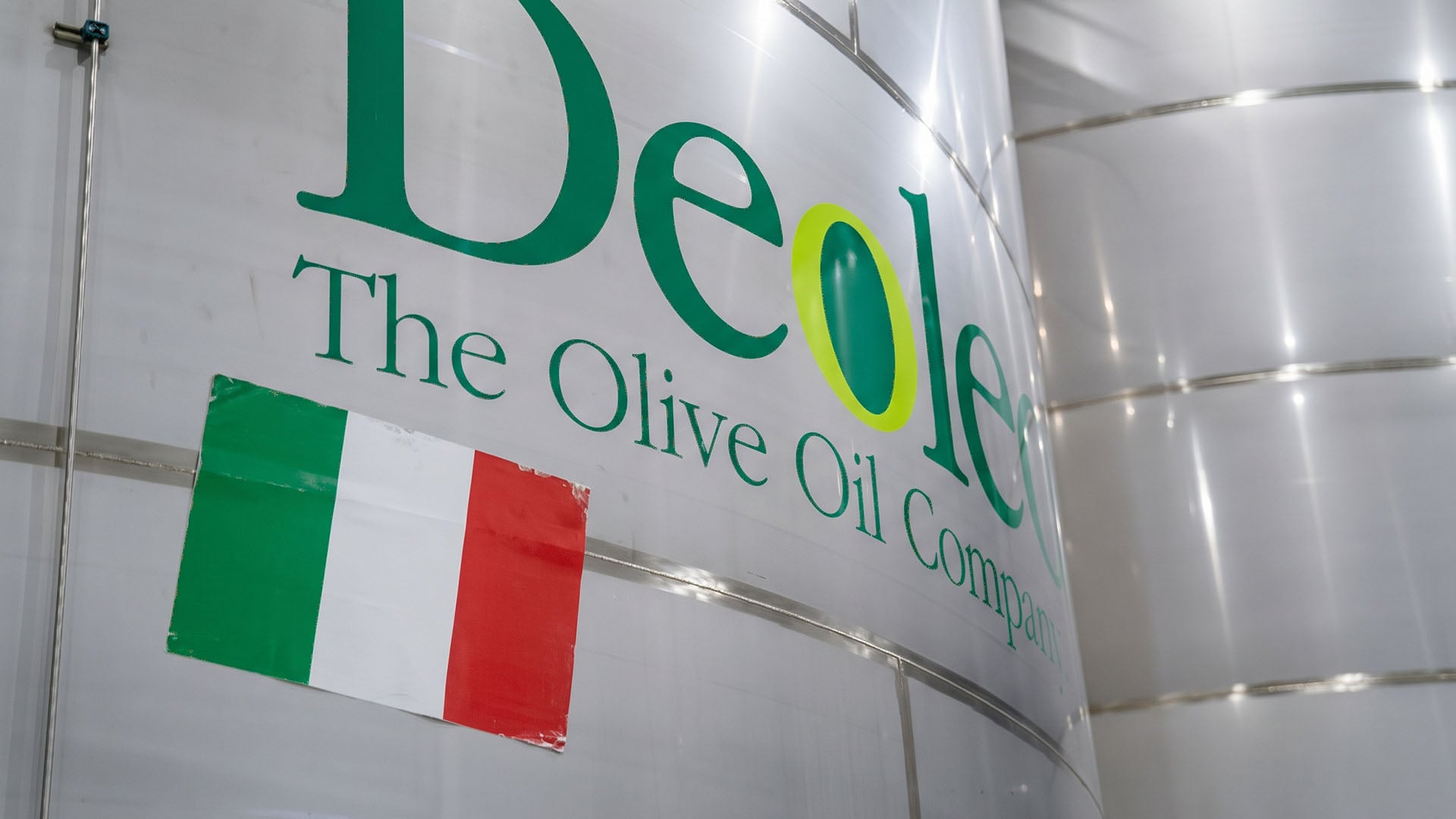 El sector alerta del peligro de que los italianos se hagan con Deoleo y arrebaten a España el control del aceite