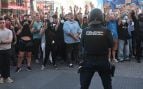 Un policía herido y dos detenidos en los enfrentamientos entre grupos radicales en la Puerta del Sol
