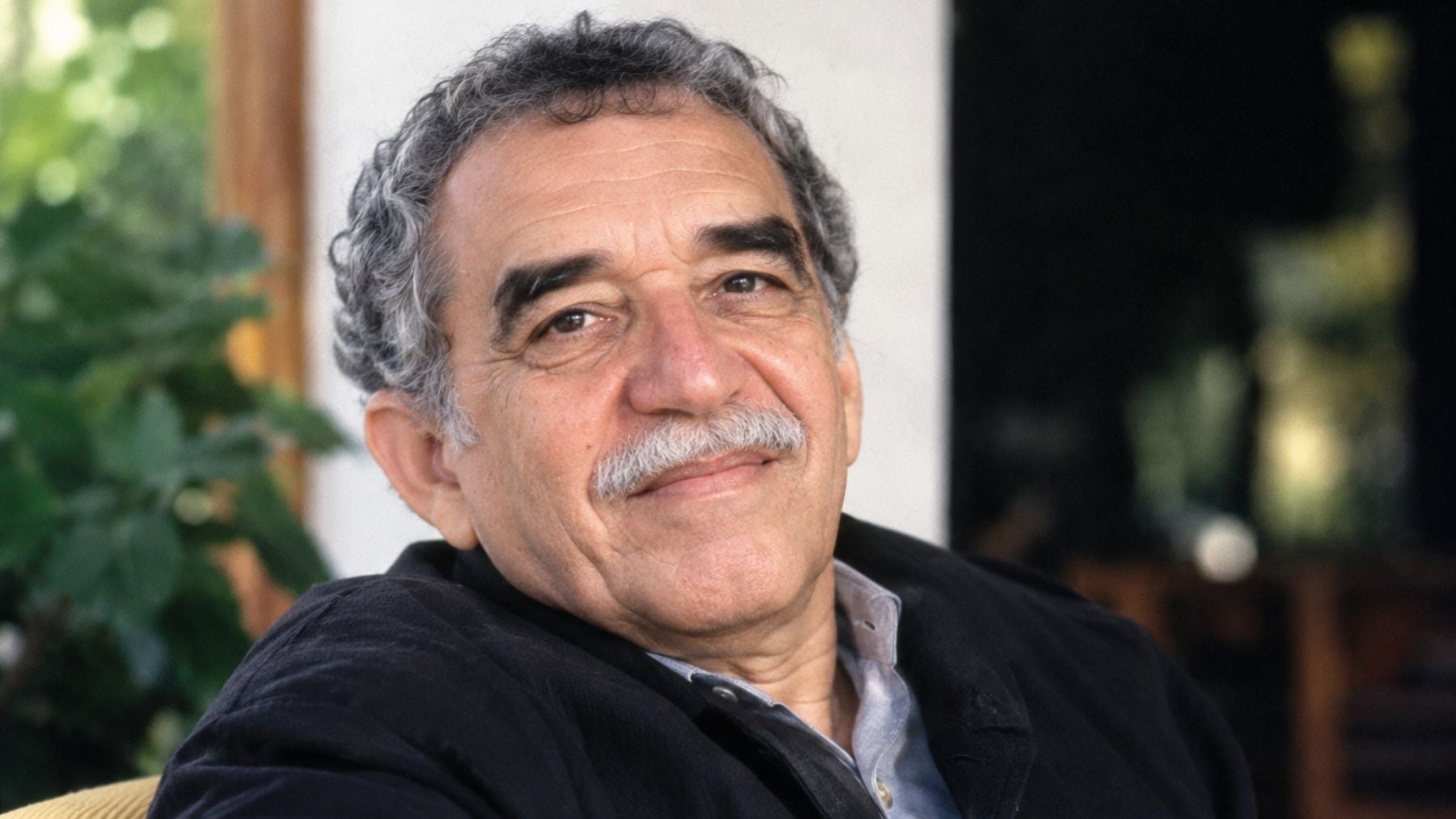 Gabriel García Márquez, escritor: «Aquellos a quienes hemos amado no sólo permanecen en nuestros recuerdos»