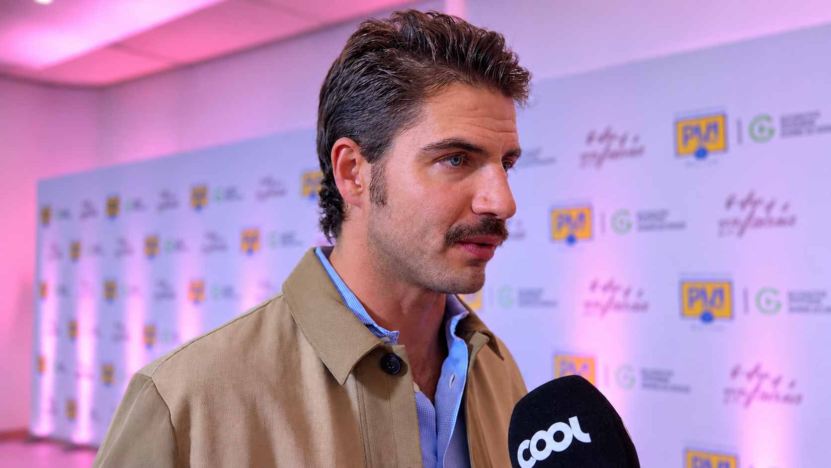 Maxi Iglesias en un evento en Madrid. (Foto: COOL)