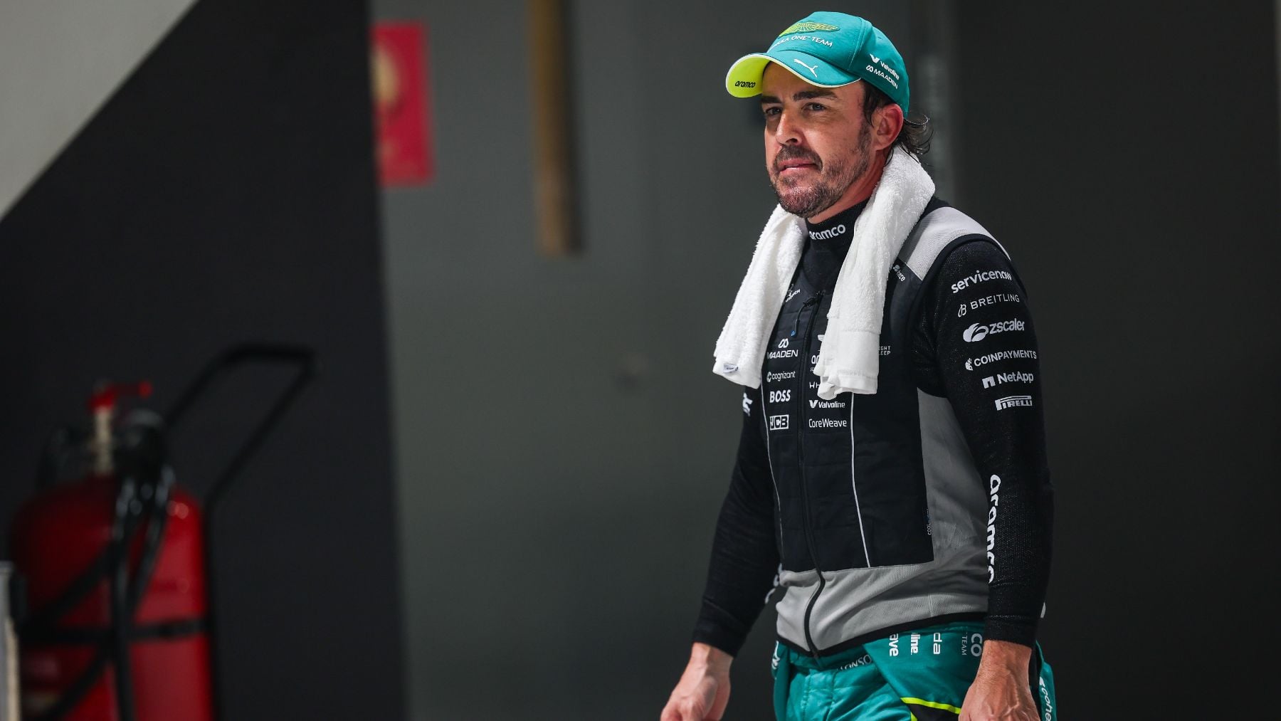 Aston Martin mantiene su fe en Honda pese al riesgo a una nueva brecha con Fernando Alonso