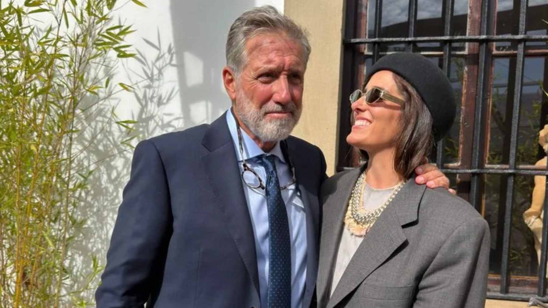 Emilio Aragón y su hija en una boda en Asturias. (Foto: RRSS)