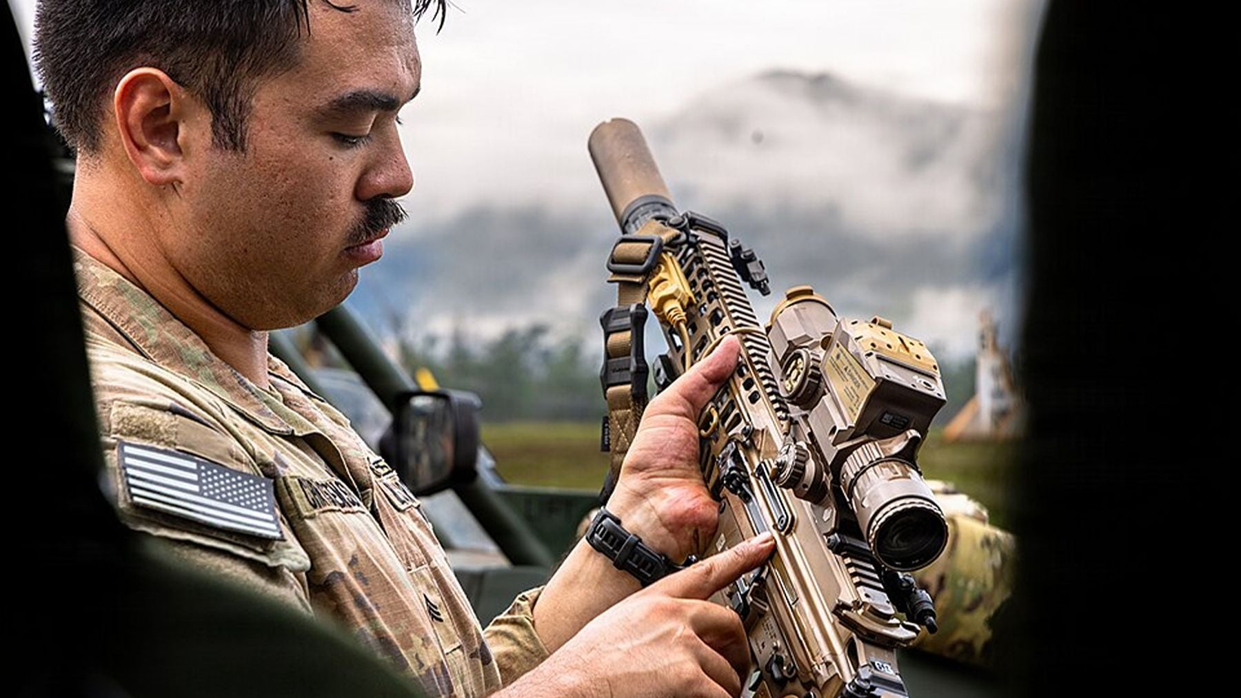 Apenas dos años después de estrenarlo, EEUU da marcha atrás con su fusil de asalto M7: el M8 que llega en diciembre será más corto, más ligero y tendrá un cargador de 25 balas en lugar de 20