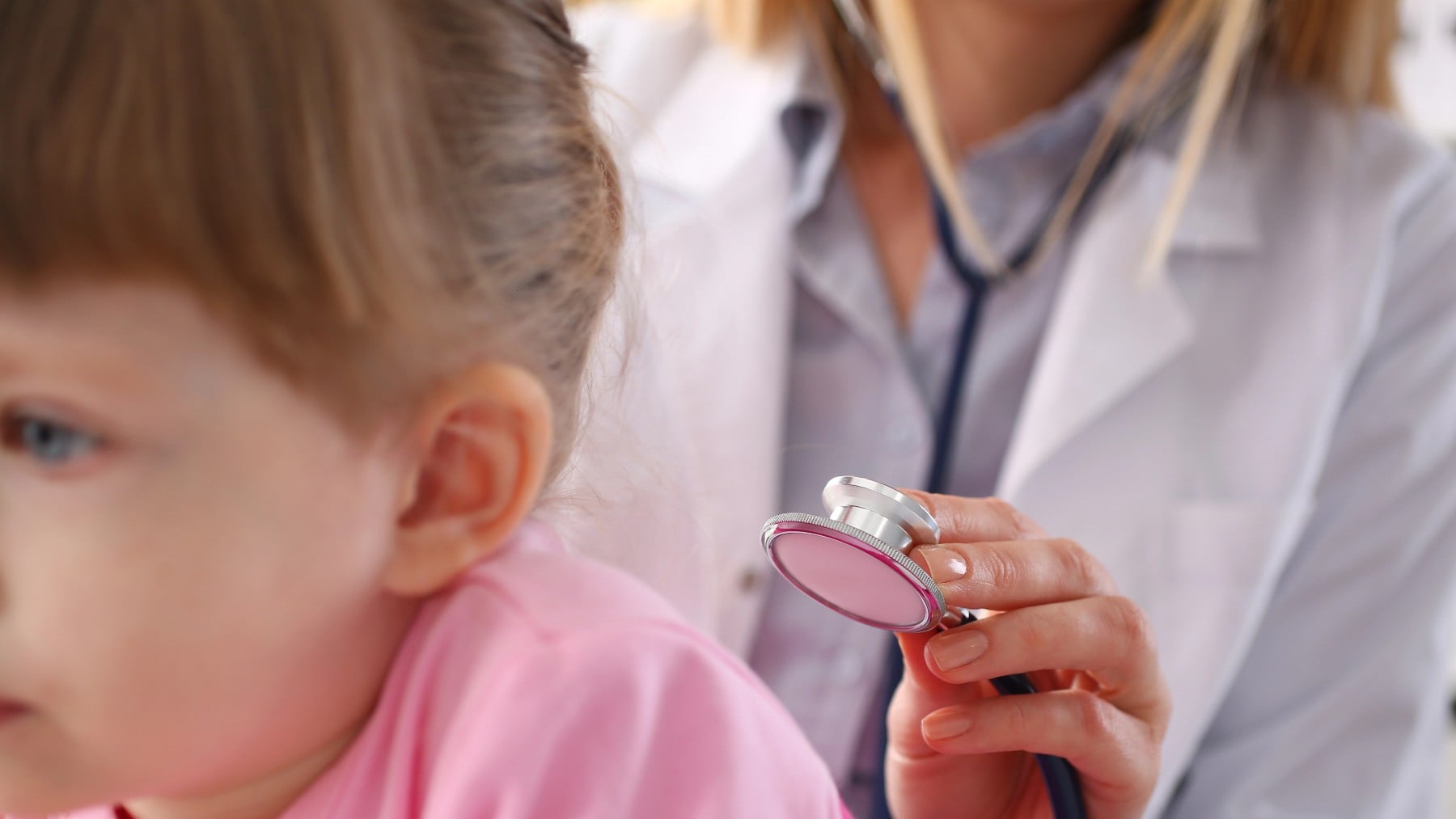 ¿Y si las defensas del organismo tuvieran algo que ver con el cáncer infantil? Descubren la posible conexión