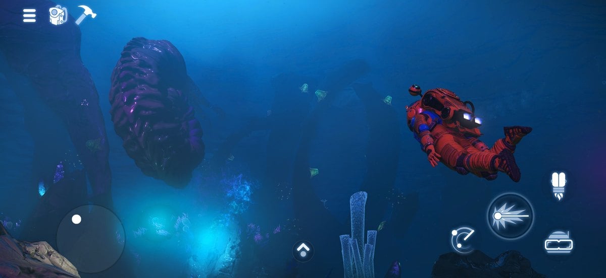 Captura de No Man's Sky en el iPhone con un explorador buceando y los controles t&aacute;ctiles en pantalla