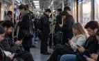 vagón, metro, personas, gente