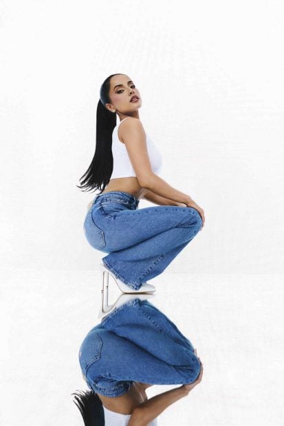 Becky G con Guess, novedades COOL