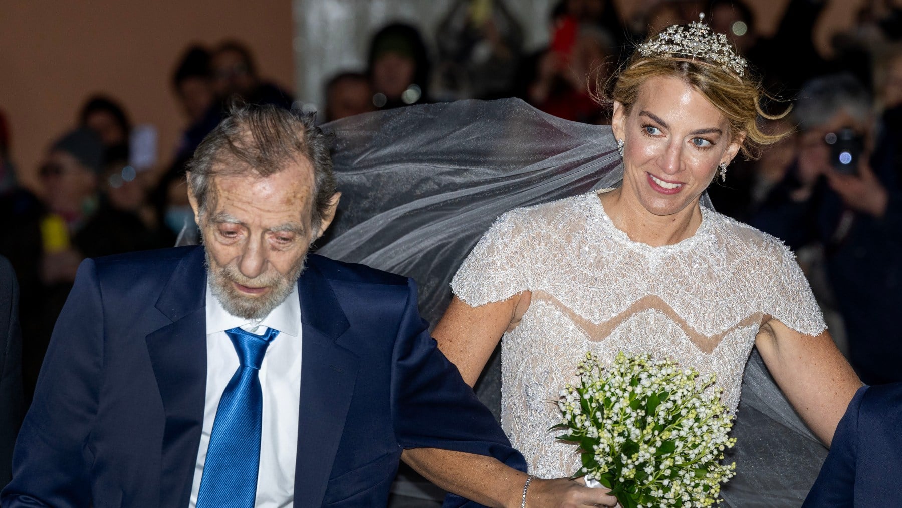 Giorgos Vardinogiannis y su hija. (Foto: EP)