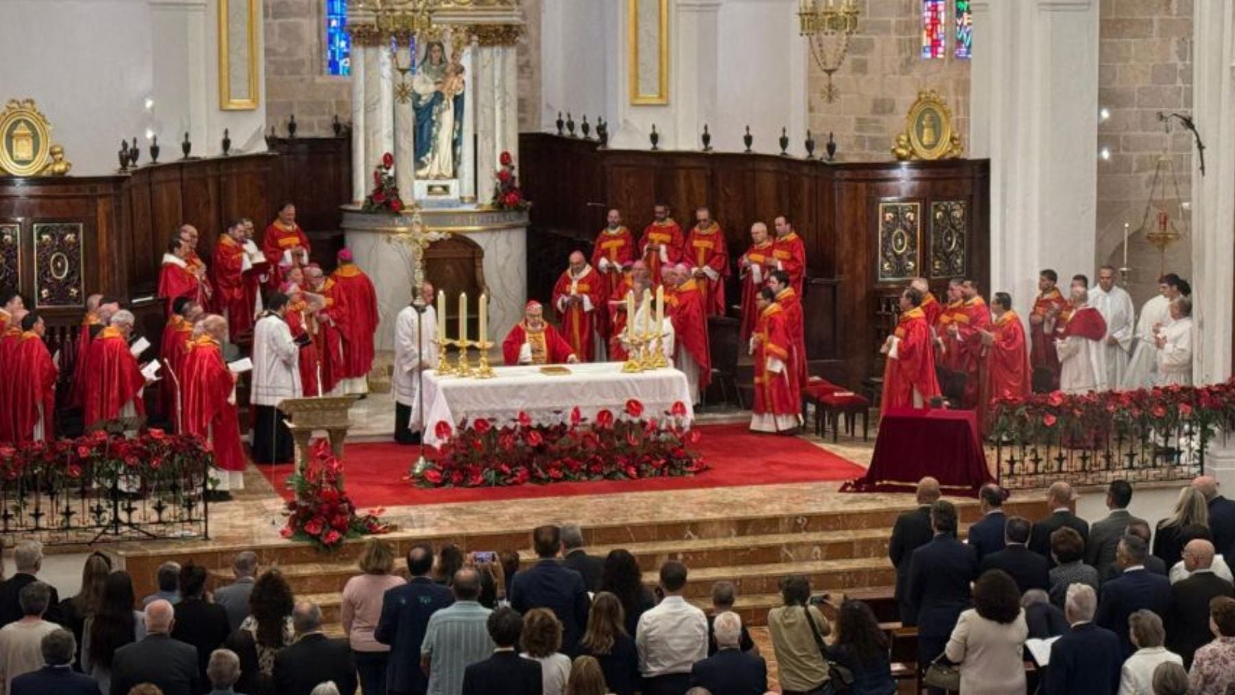 Beatificados en Ibiza en una multitudinaria y emotiva ceremonia los 20 sacerdotes mártires asesinados en la Guerra Civil por anarquistas