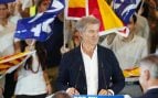 Feijóo, Cataluña