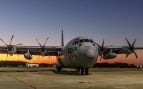 C-130J-30 Super Hercules de la Marina de EEUU que se convertirá en el E-130J Phoenix II, en la pista de Lockheed Martin en Marietta