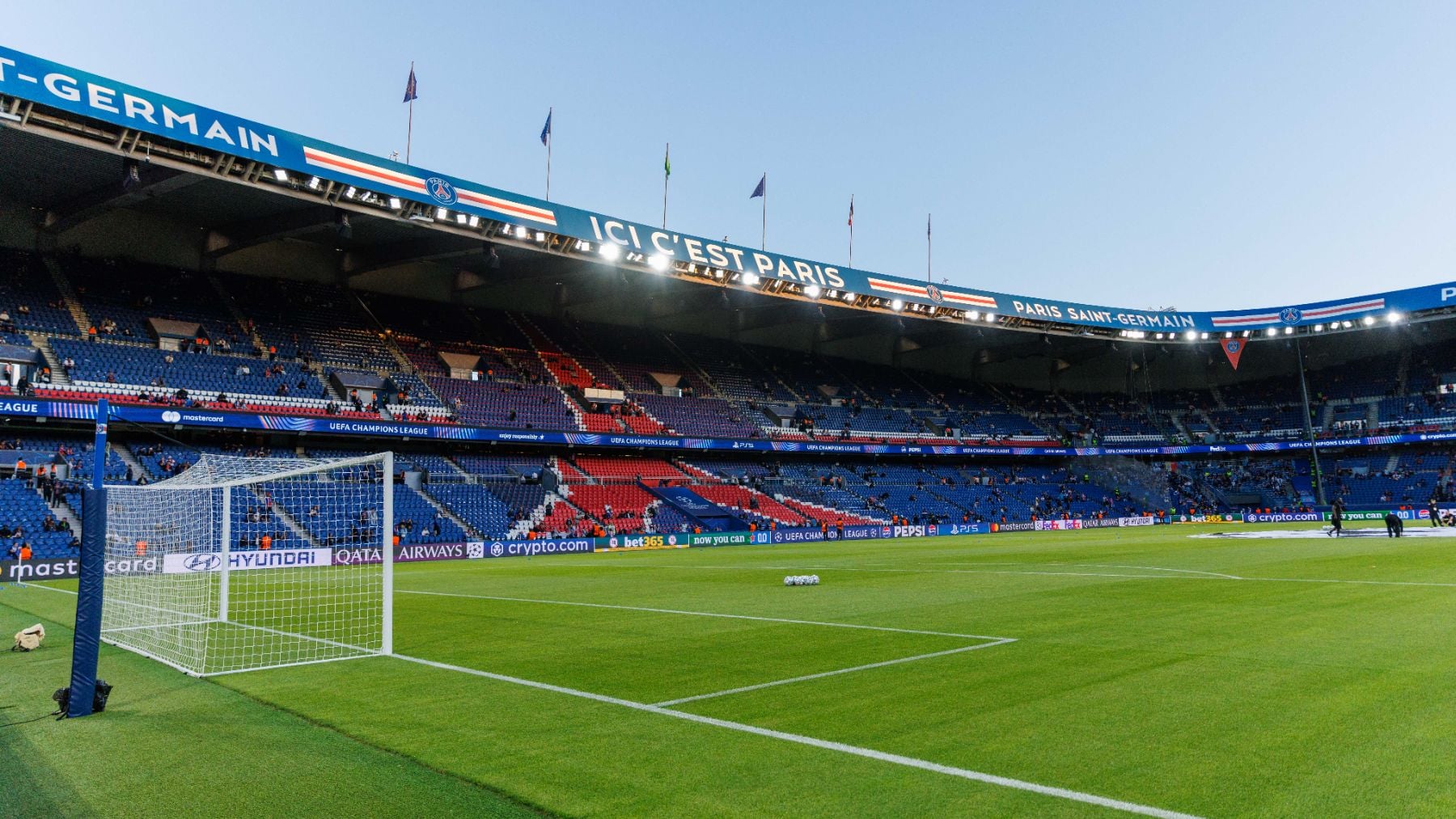 El Gobierno francés confirma que el PSG – Barcelona no corre peligro: «Se ha planteado la posibilidad de posponer eventos»