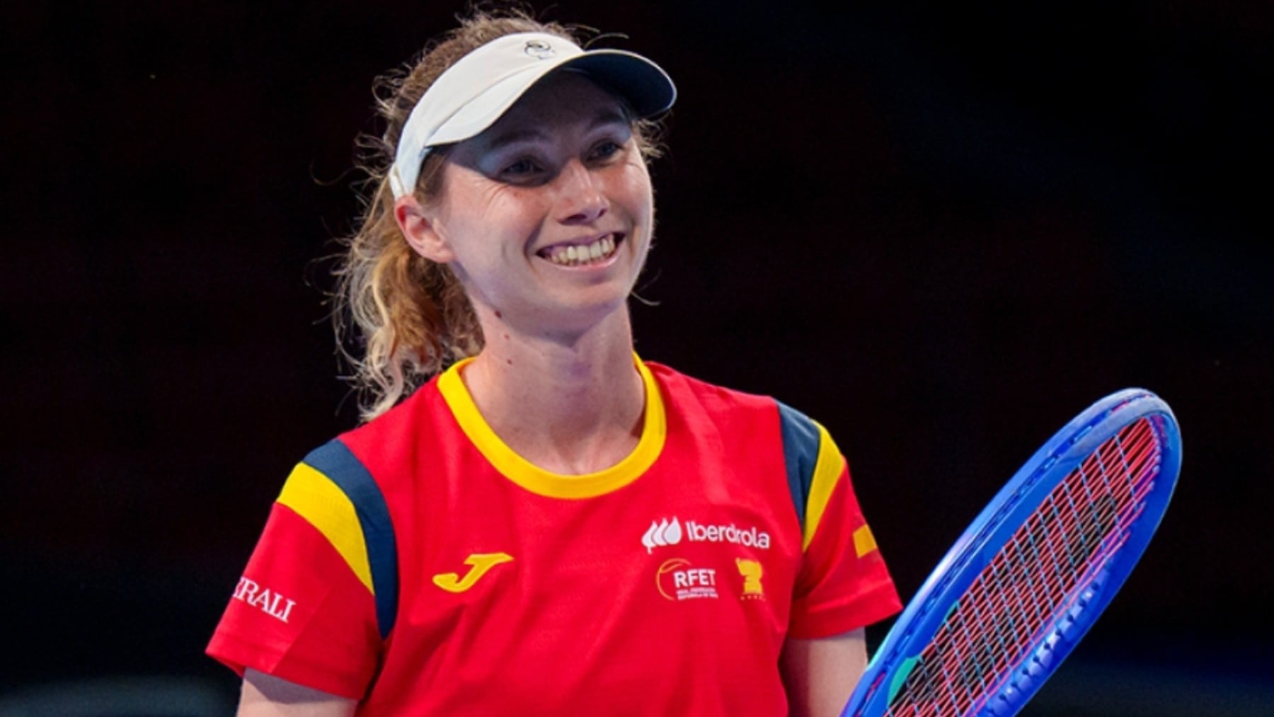 España también triunfa en tenis femenino: Bucsa se clasifica a las WTA Finals