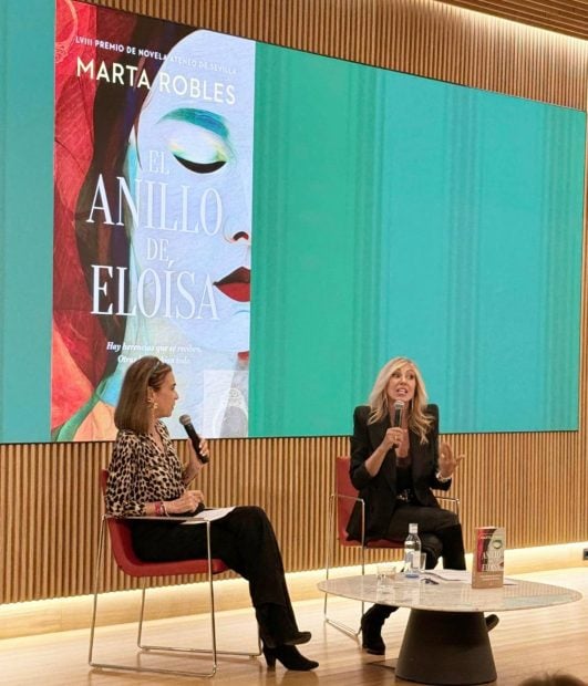 Carmen Posadas, Marta Robles, novela marta robles