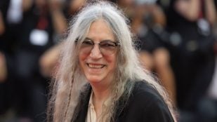 Patti Smith en el 81.º Festival Internacional de Cine de Venecia, en 2024. Foto: Harald Krichel vía Wikimedia Commons - CC BY-SA 4.0