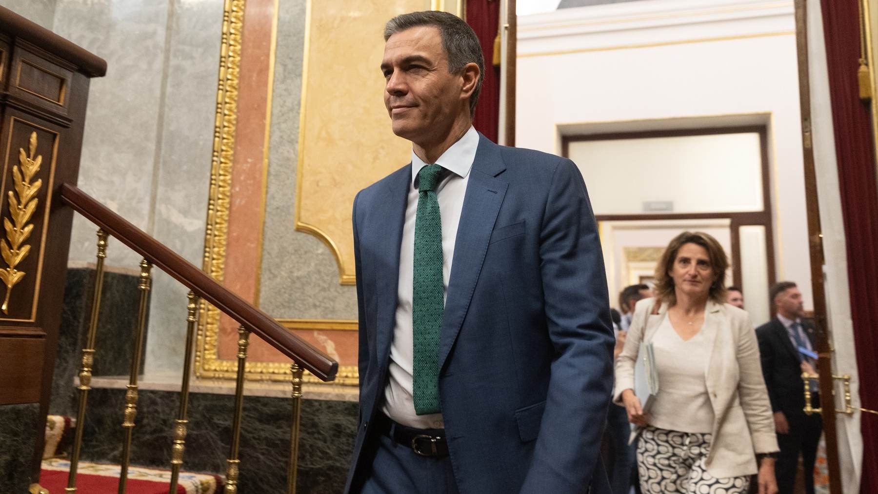 España condenada en Singapur a pagar 291 millones por los impagos a las renovables de Sánchez y Ribera