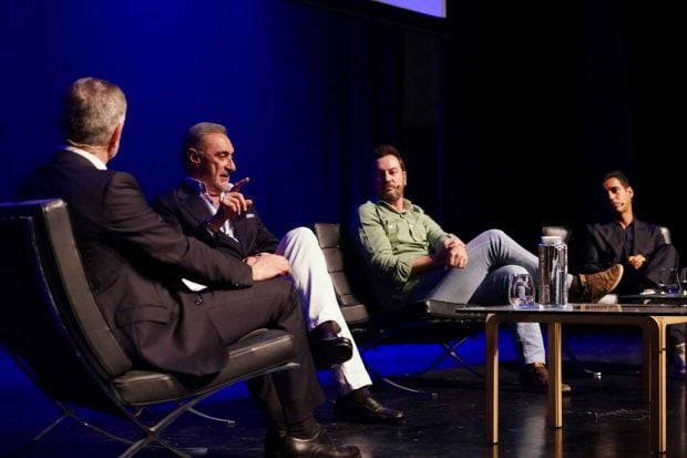 Carlos Herrera y Alberto Herrera junto a Adolfo Arjona y Jorge Bustos. (Foto: Europa Press)