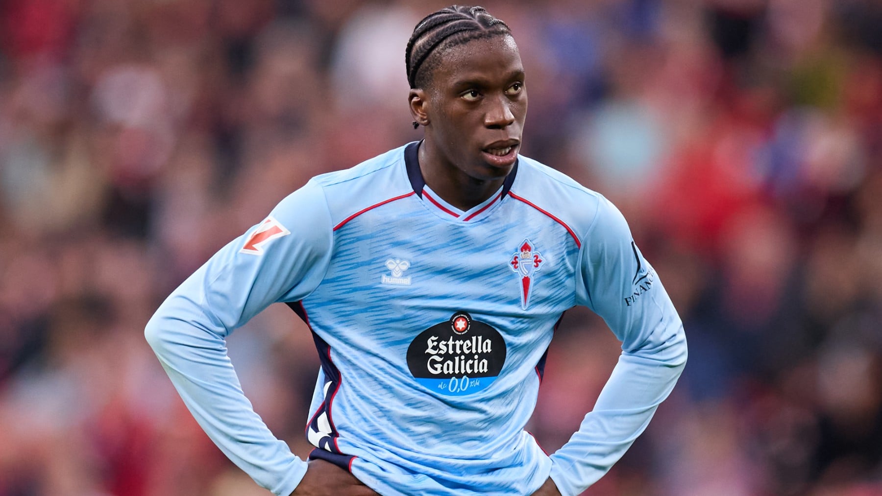 Asaltan la casa del jugador del Celta Ilaix Moriba y le roban joyas y dinero en Nigrán (Pontevedra)