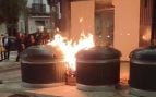 La ‘kale borroca’ vuelve a las calles en La Coruña esta noche: barricadas, mobiliario urbano quemado y cargas policiales