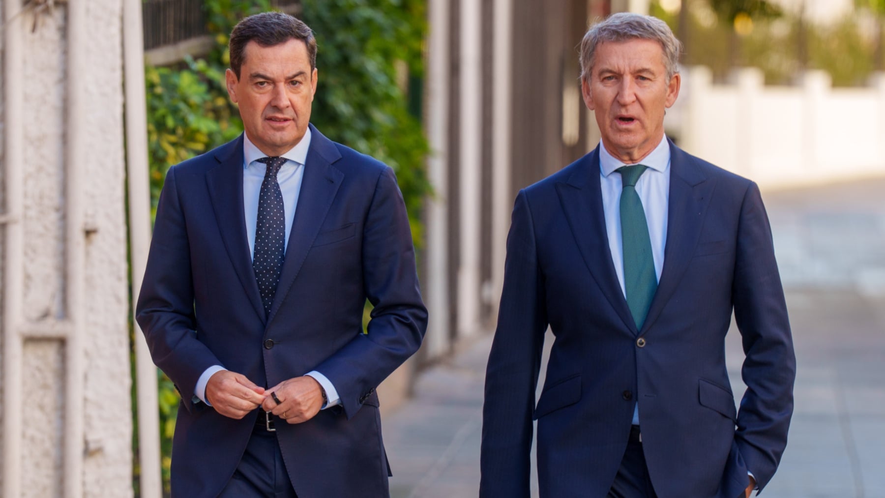 Feijóo anuncia deducciones fiscales para el alquiler y leyes en los primeros 100 días para levantar un millón de casas