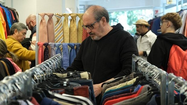 Ropa segunda mano tienda Humana