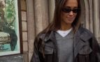 Sabemos de dónde es la chaqueta de piel de María Pombo que se convertirá en la gran tendencia del otoño
