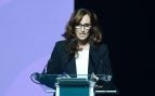 Caos en Sanidad: Mónica García aplaza la financiación de nuevas plazas de Medicina por falta de presupuesto