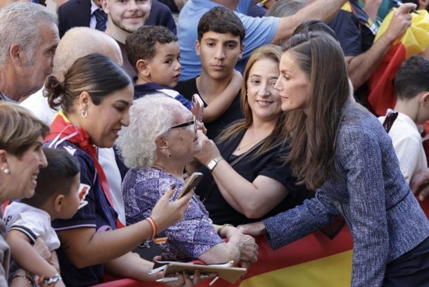 Reina Letizia, diadema, pelo