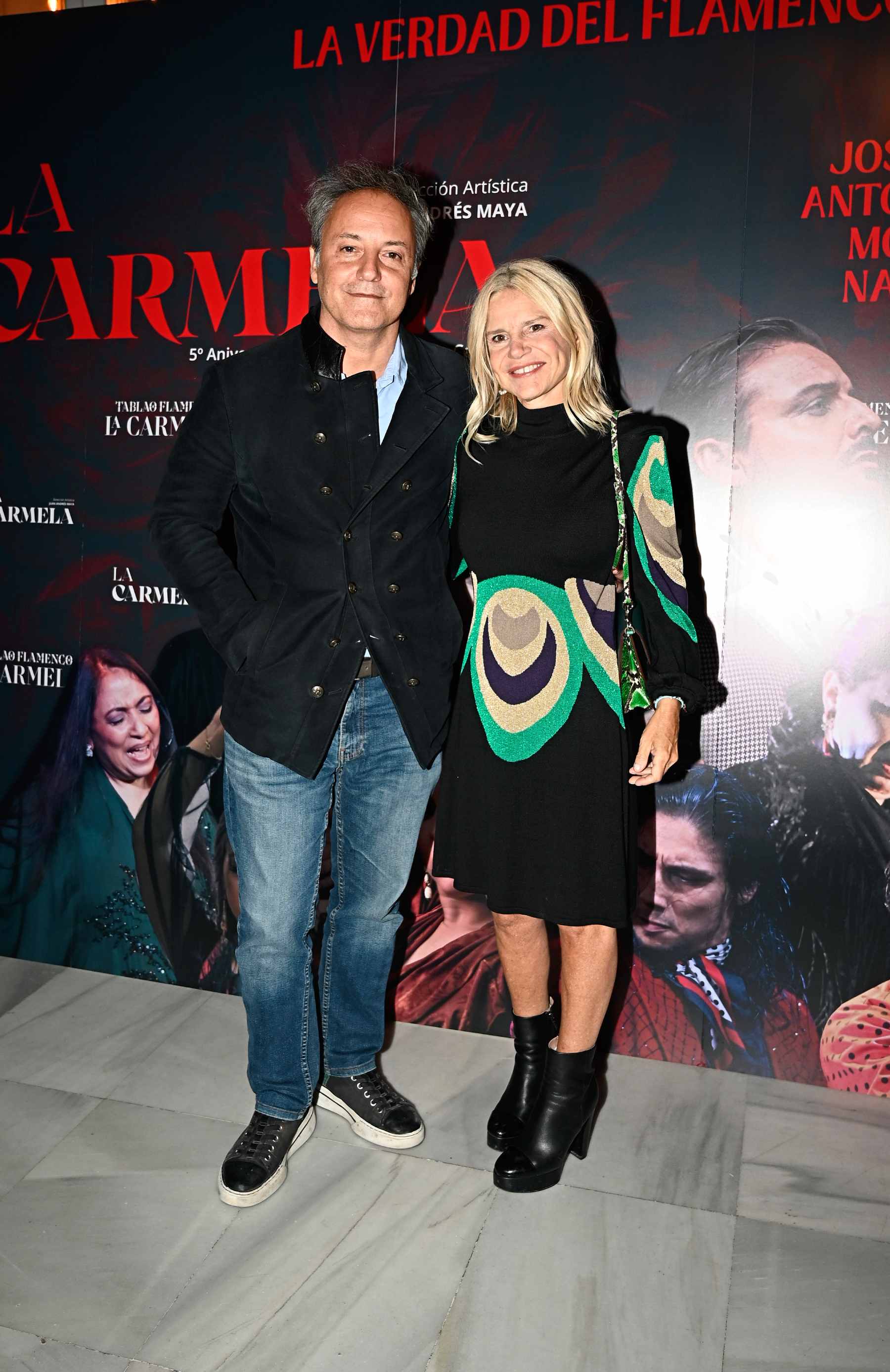 Narc&iacute;s Rebollo y Eugenia Mart&iacute;nez de Irujo durante el aniversario del tablao 'La Carmela'. (Foto: Europa Press)