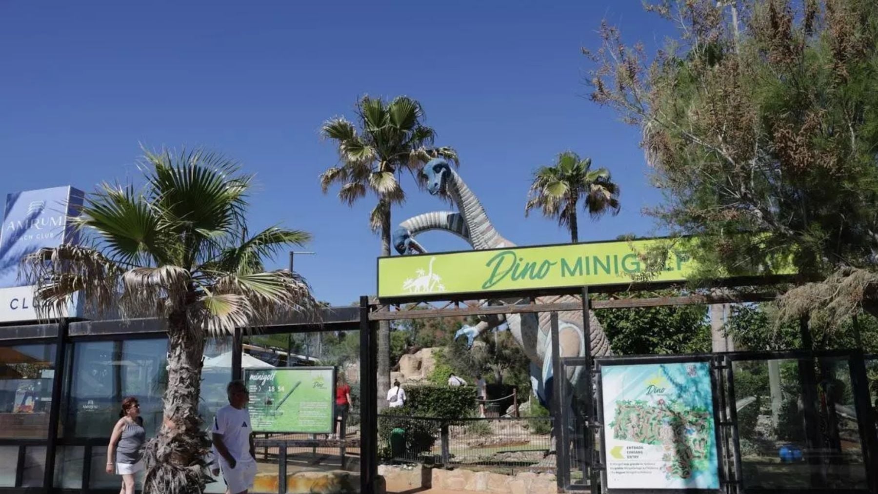 Dino Minigolf cierra este domingo tras más de 30 años de actividad en la Playa de Palma