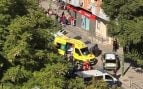 Muere un hombre tras robar un cuchillo en una pescadería y cortarse el cuello en el centro de Sevilla