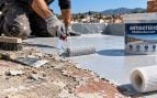 Pintar tejado, truco albañiles para impermeabilizar tejado, trucos para pintar el tejado, consejos de bricolaje antigoteras.