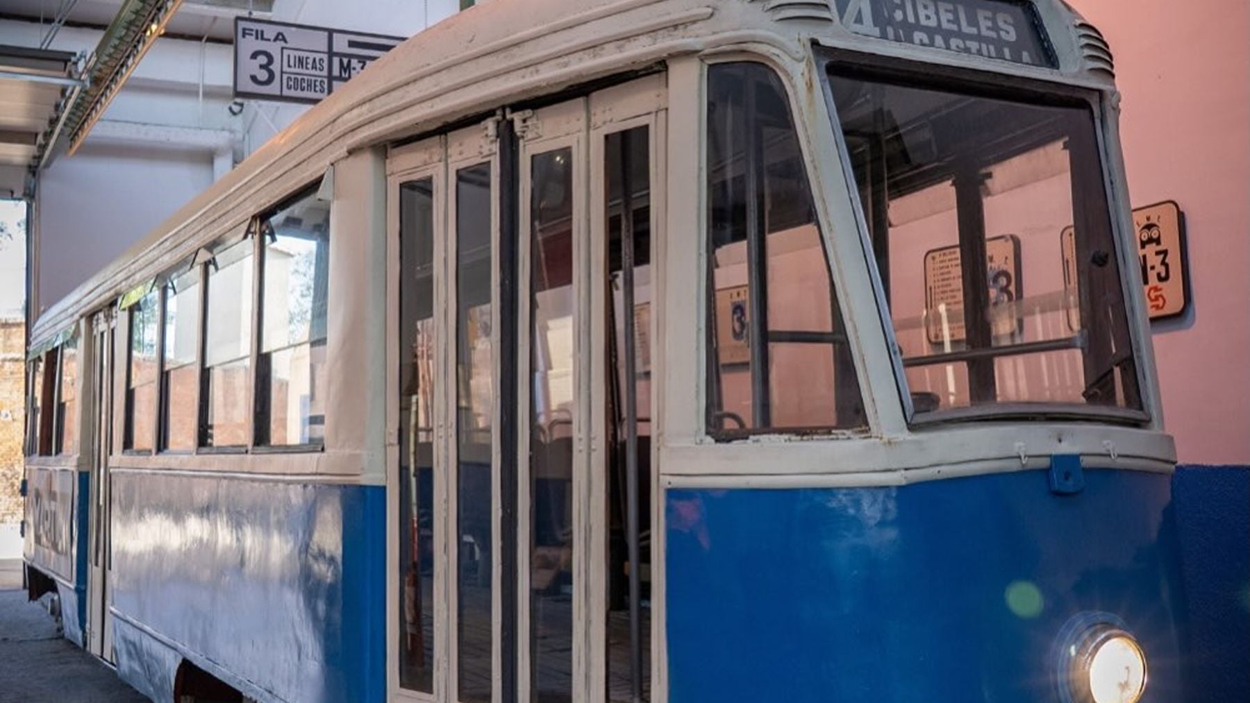 La joya histórica que la EMT de Madrid ha comprado a un coleccionista: estaba guardado en una nave de Zaragoza y podría circular