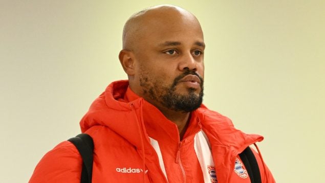 Kórházba szállították Vincent Kompanyt, a Bayern edzőjét, miután összeesett az edzésen