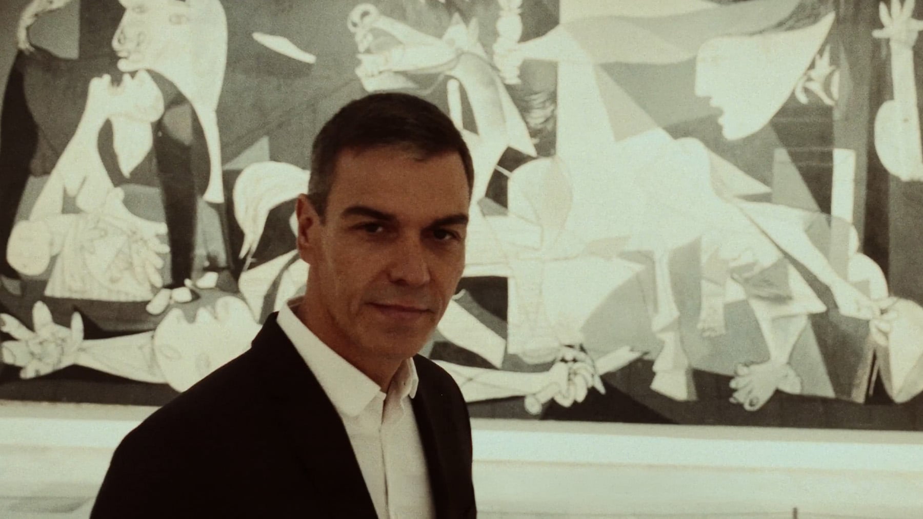 Sánchez ‘se apropia’ del Reina Sofía y del Guernica para otra soflama política electoral: Dijimos