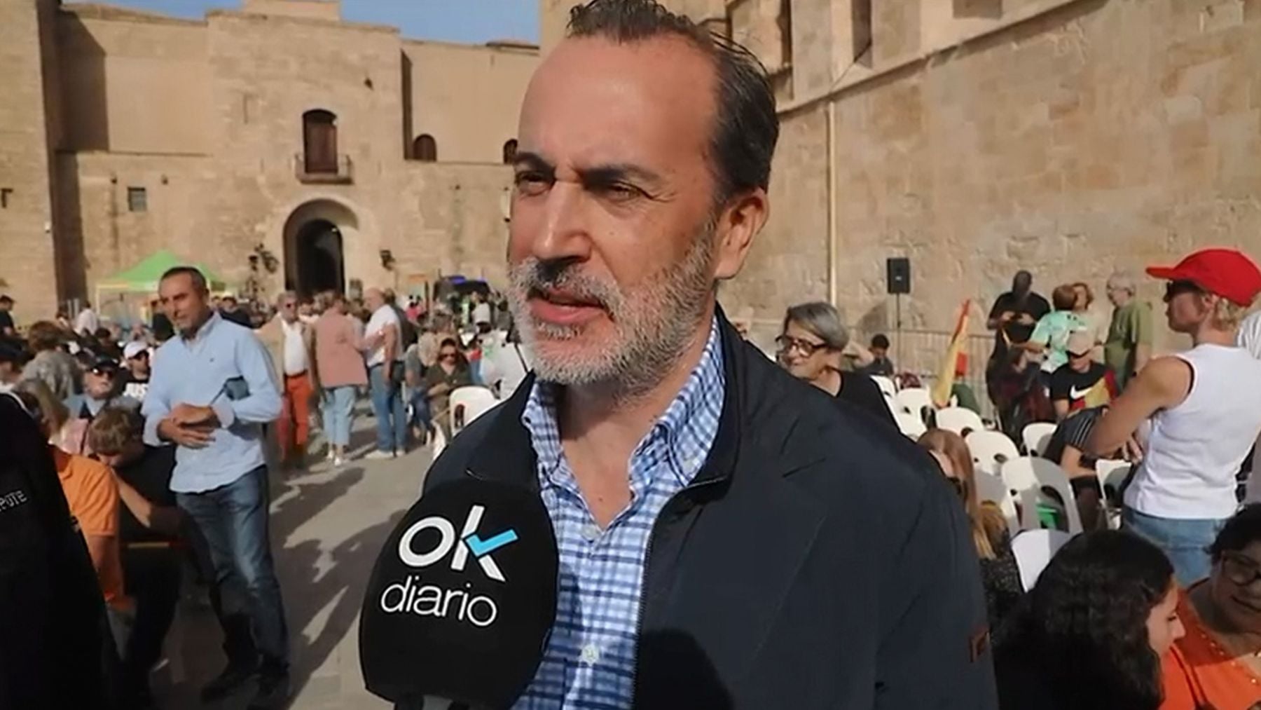 Gabriel Le Senne estalla y denuncia la encerrona a VOX en Menorca: «Nos dejaron encerrados en la plaza»