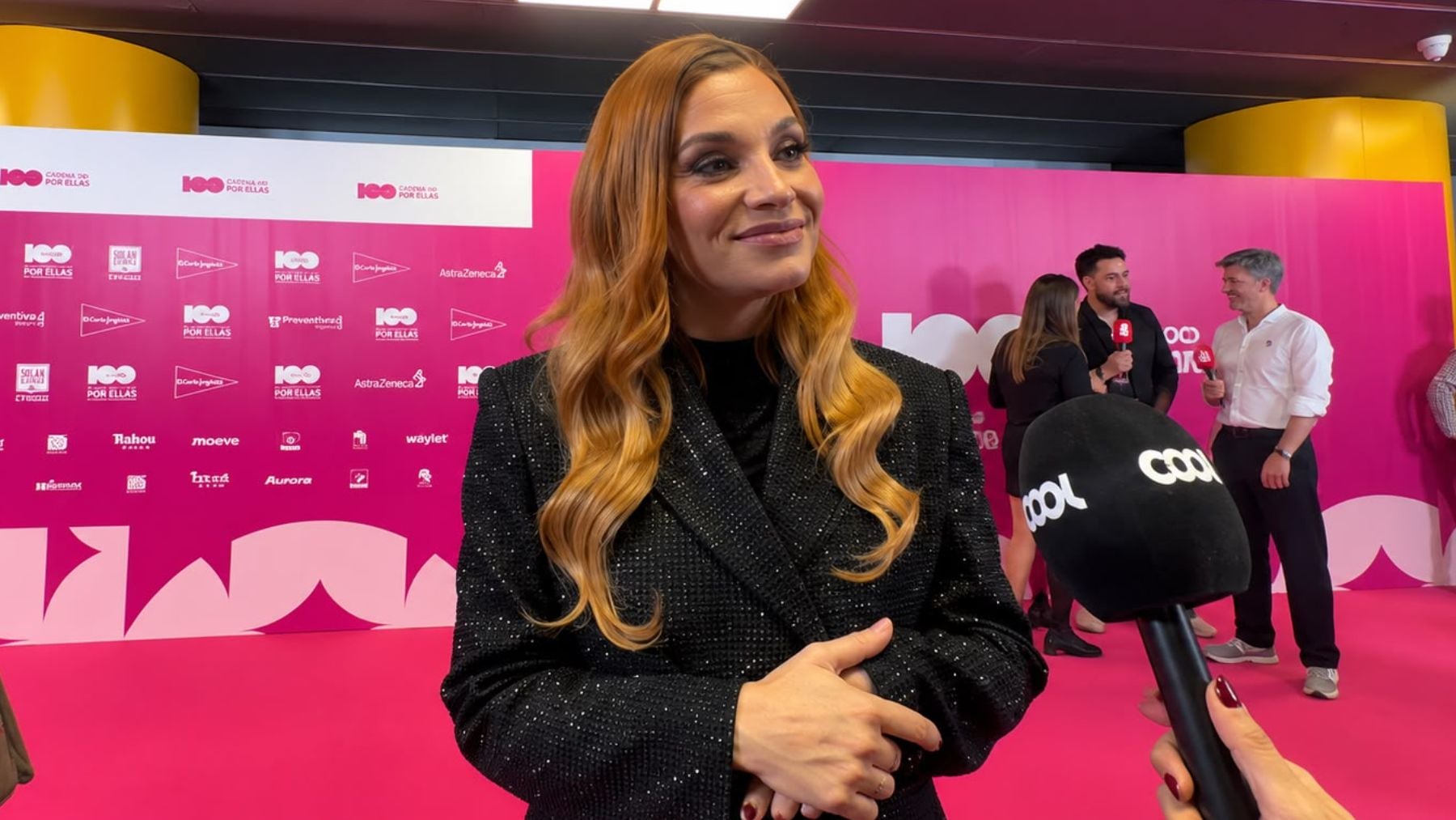 Leire Martínez en el Por Ellas. (Foto: COOL)