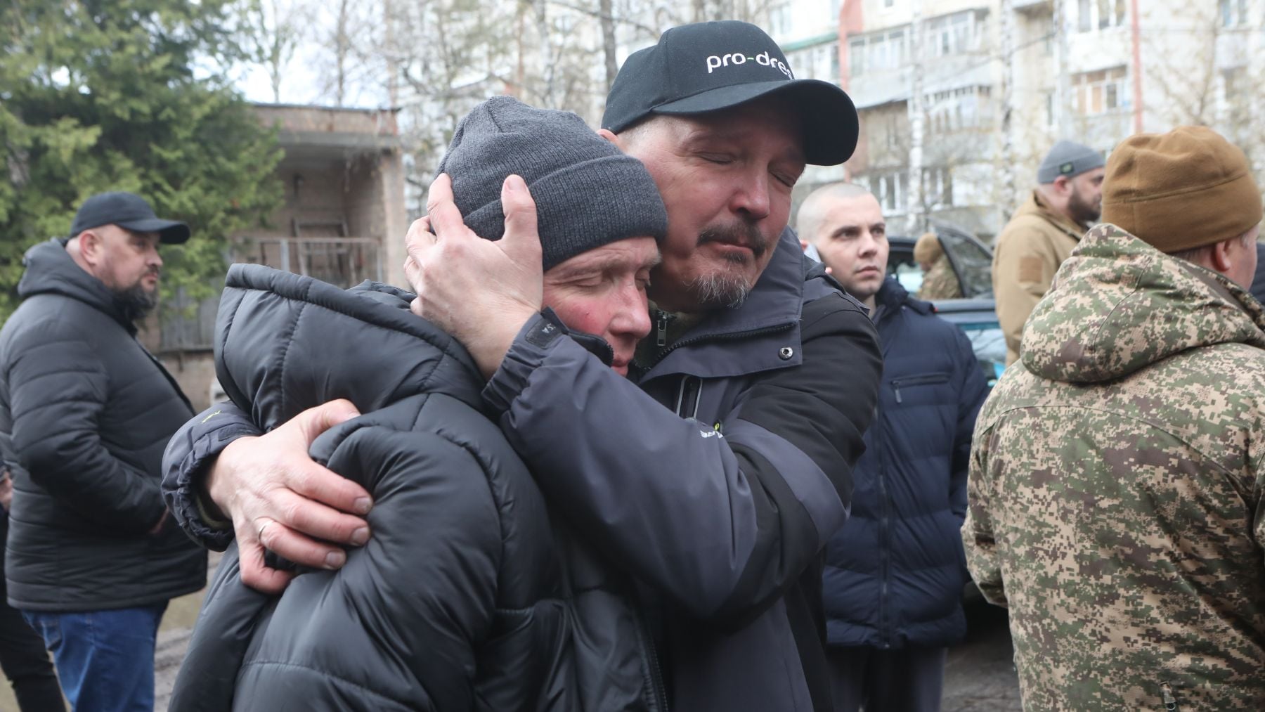 Rusia y Ucrania intercambian 540 prisioneros retenidos desde 2022 con mediación de Emiratos Árabes