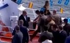 La Reina Letizia se cae en Llanes
