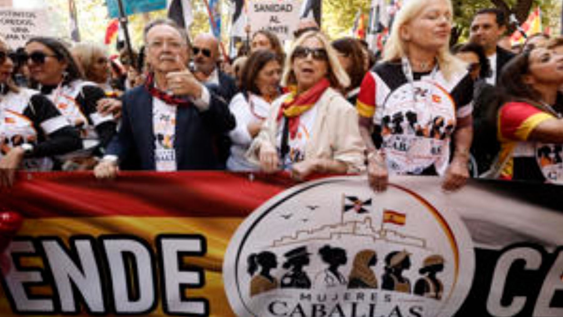 Vivas denuncia desde la multitudinaria manifestación de Madrid que Ceuta sigue sin recuperar la normalidad