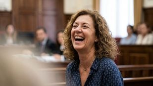 Reírse en un juicio