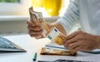 Los españoles aumentan sus reservas de efectivo: se dispara un 10% su percepción de utilidad tras el apagón